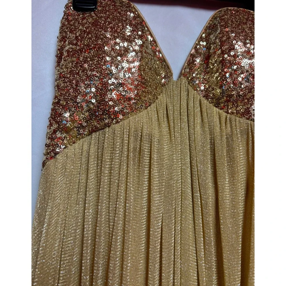 Lafemme Strapless Gold Gown Size 4 - Picture 5 of 6